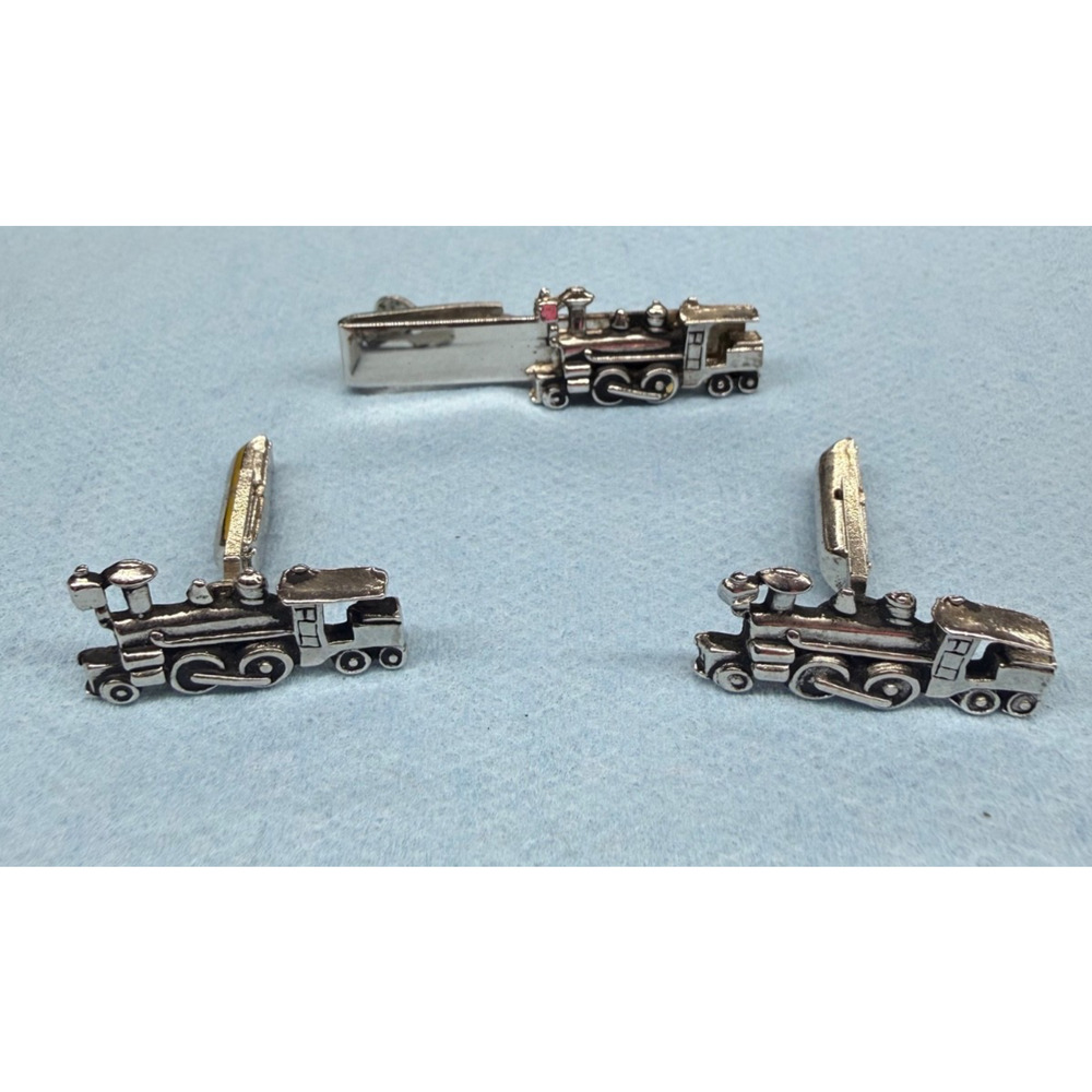 Vintage SWANK Tie Clip Pin Cuff Links Silver Tone with Steam Train Engine Design